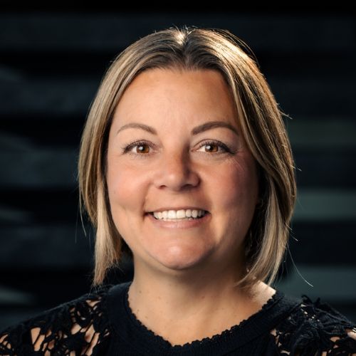 Amie Grootjes - Eagle Builders Recruiter